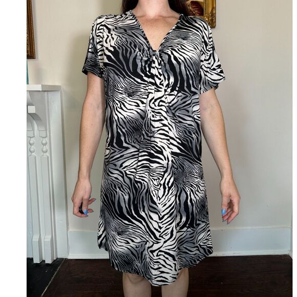 NATORI Zebra Print Short Sleeve Mini Shift Dress Size Small NWT - Picture 1 of 5